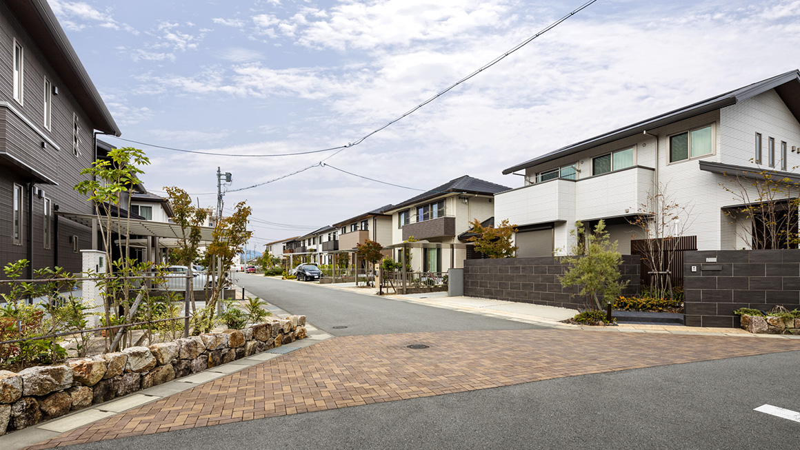 コモンヒルズ西鷹跡
