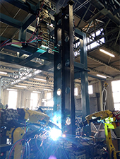 写真：静岡工場「WHコラム」製造ライン